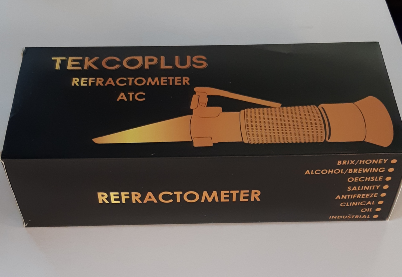 Refractometer
